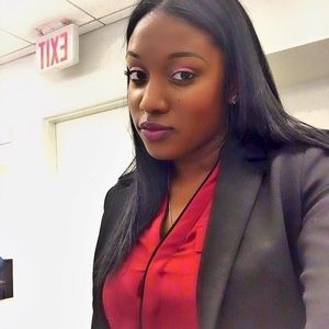 Meet your Posher, Alysha