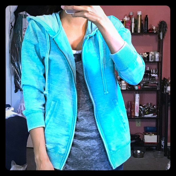 ⭐️ 3 for 10⭐️ Teal 3/4 sleeve sweater