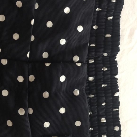 Short - Picture 2 of 4