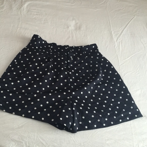 Short - Picture 4 of 4