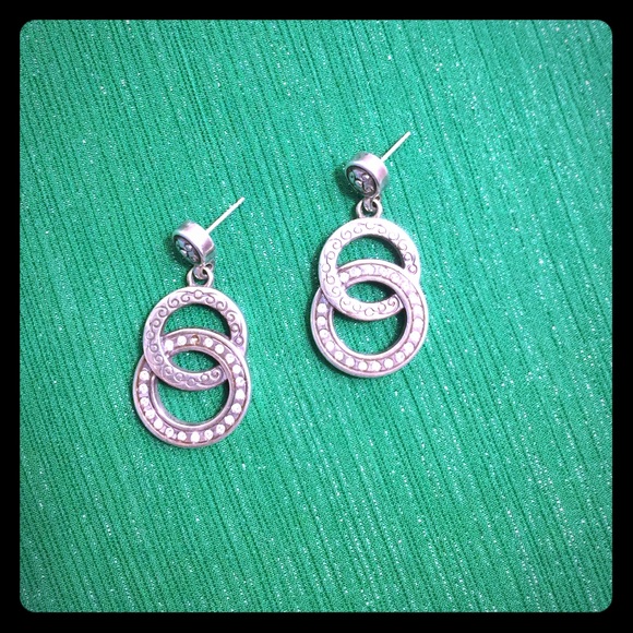 🌟 Brighton Drop Earrings 🌟