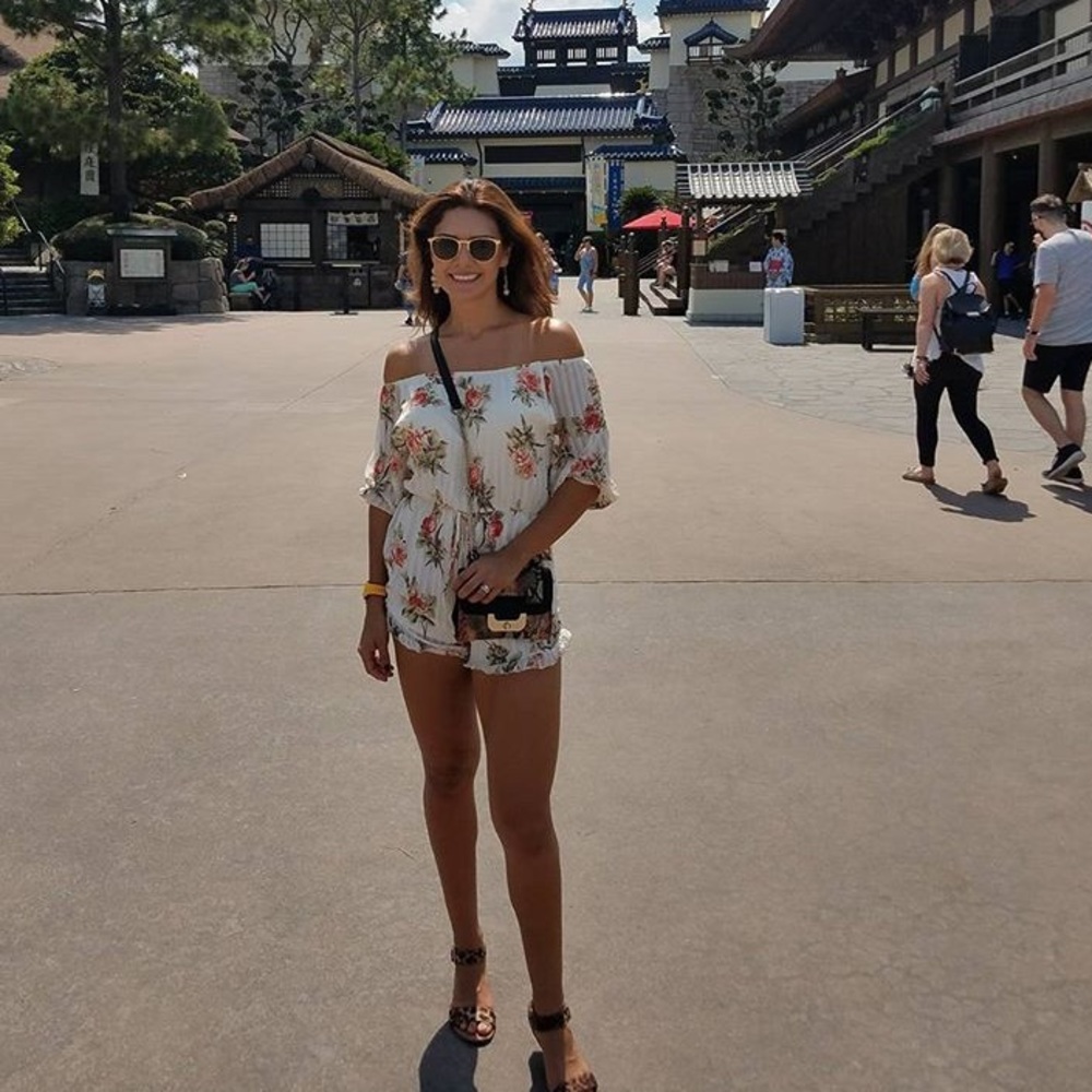 Final sale! off the shoulder romper - Picture 4 of 4