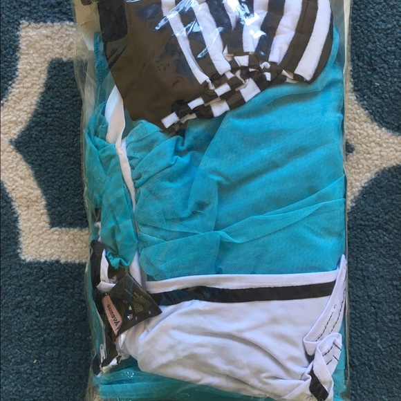 Alice in Wonderland costume + Blonde wig - Picture 3 of 4