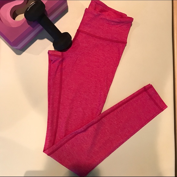 Lululemon pink leggings
