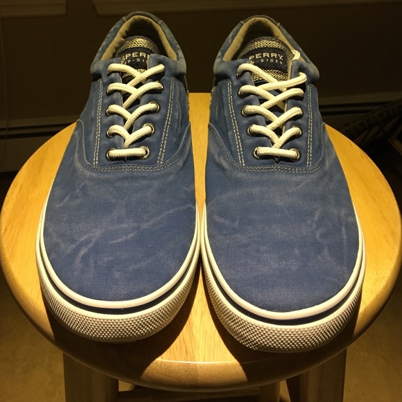 Sperry --- New with tags