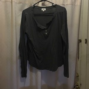 Grey long sleeve shirt