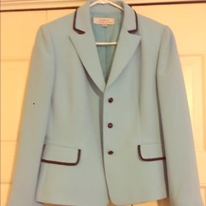 Tahari suit jacket size 8p
