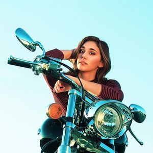 Meet your Posher, Cortney