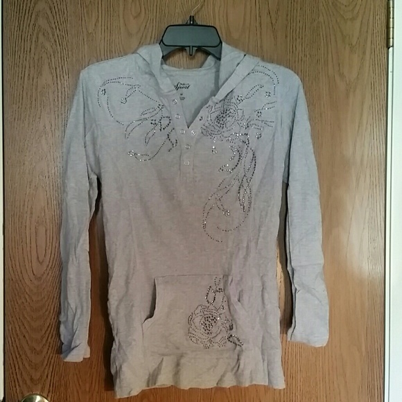 Style and Co sports Henley with hood