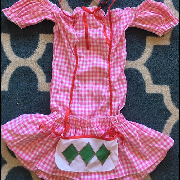 Strawberry shortcake costume - Picture 1 of 2