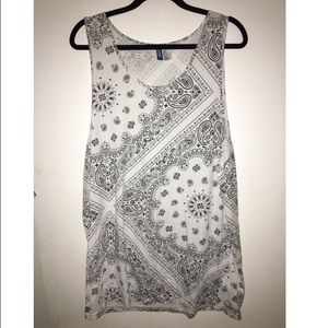 ‼️FINAL SALE‼️ H and M men's bandana tank