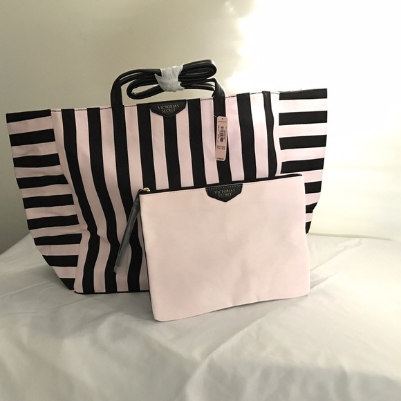 NEW Victoria's Secret overnight or weekender bag
