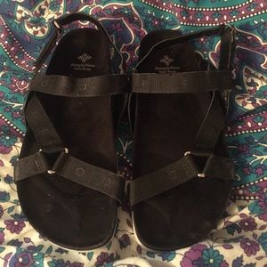 Simply Vera Vera Wang sandals