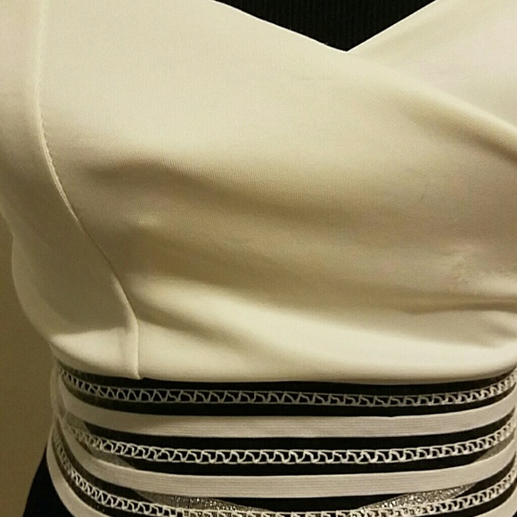 Top - Picture 2 of 4