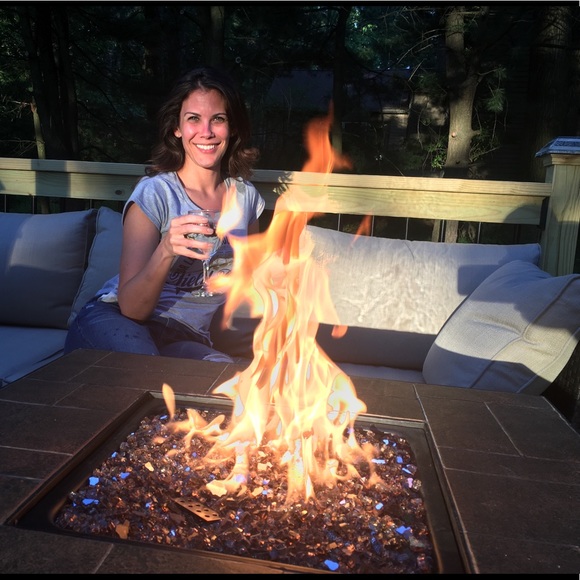 Meet your Posher, Andrea - Picture 2 of 4