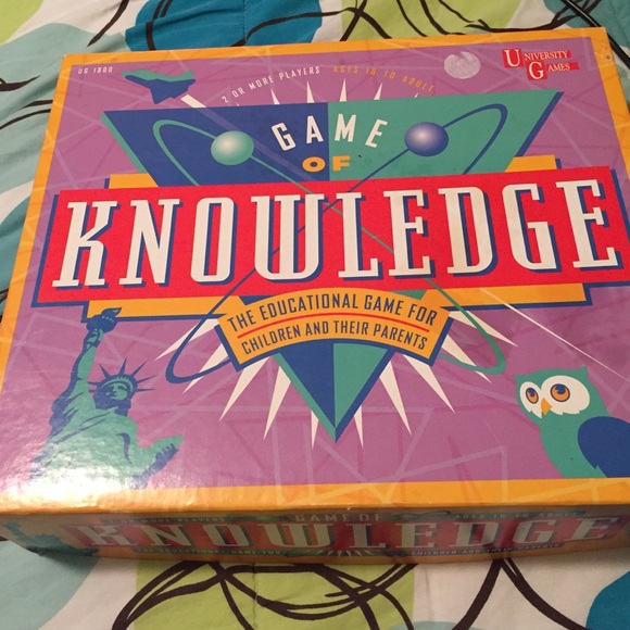Knowledge board game