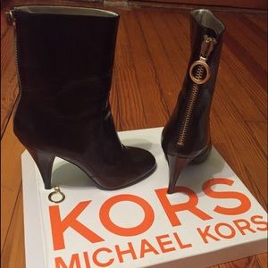 Michael Kors boots, sz 9, cordovan/dark brown