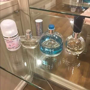 Lot of 4 perfumes
