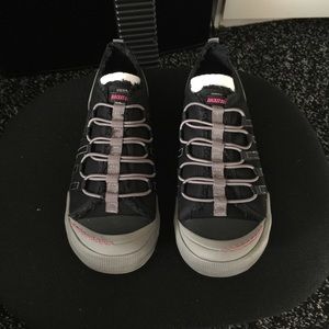 Rocket Dog Shoes Sneakers Women's Size 9 New