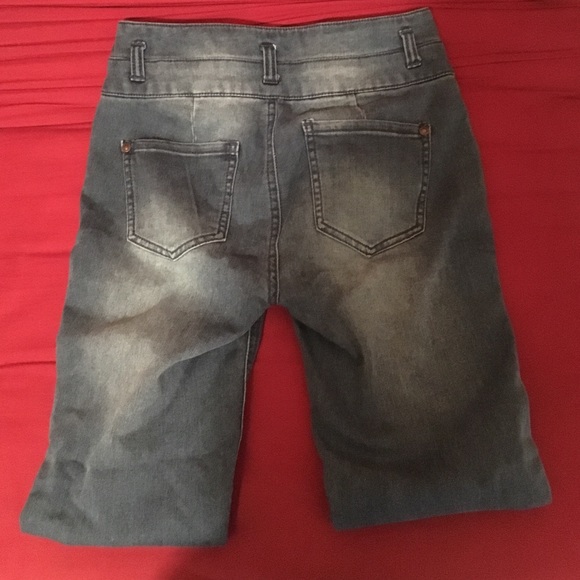 Jeans - Picture 2 of 2
