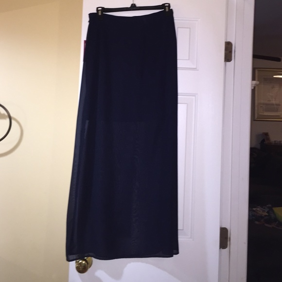 Vince camuto skirt