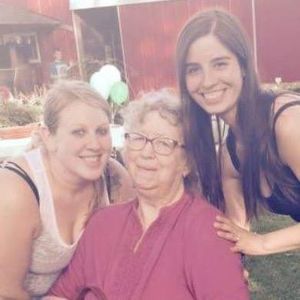 Meet your Posher, Natasha