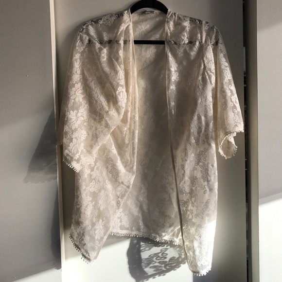 Express Lace Cover-Up