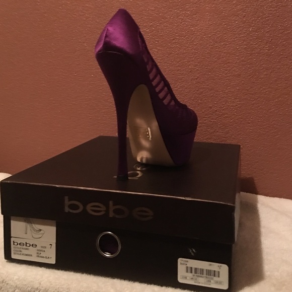 Bebe Purple Platform Heels. Only Worn ONCE - Picture 4 of 4