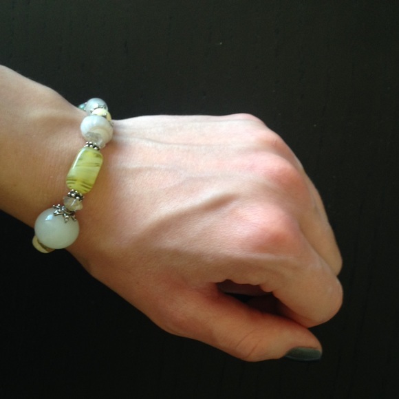 Bracelet - Picture 3 of 3