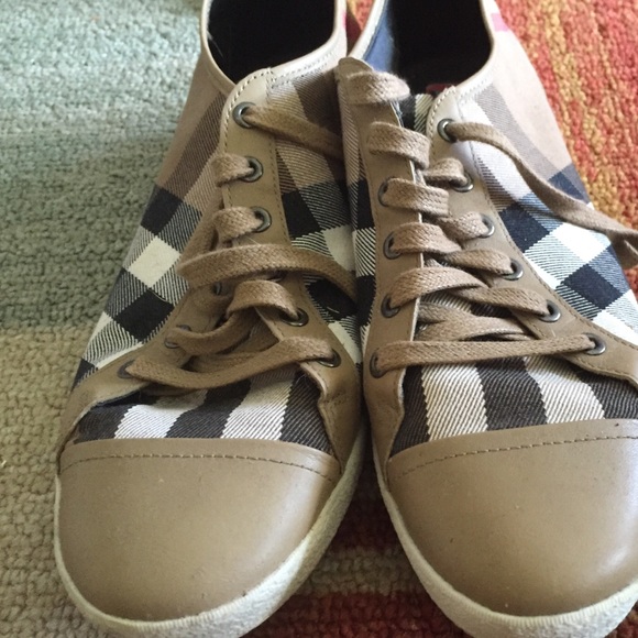 Burberry Sneakers