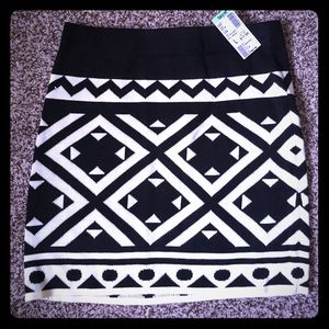 Stretch sweater mini skirt NWT