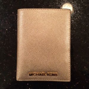Michael Kors passport cover