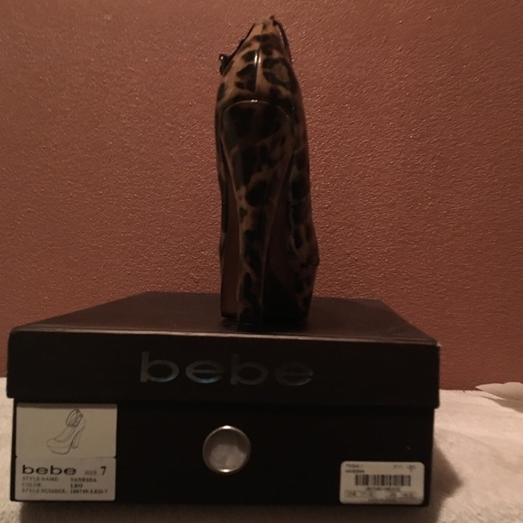 Classics BEBE Heels - Picture 4 of 4