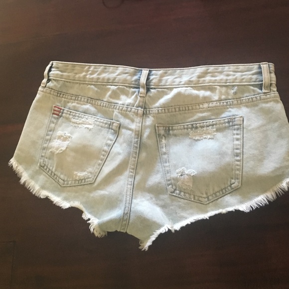 Shorts - Picture 2 of 2