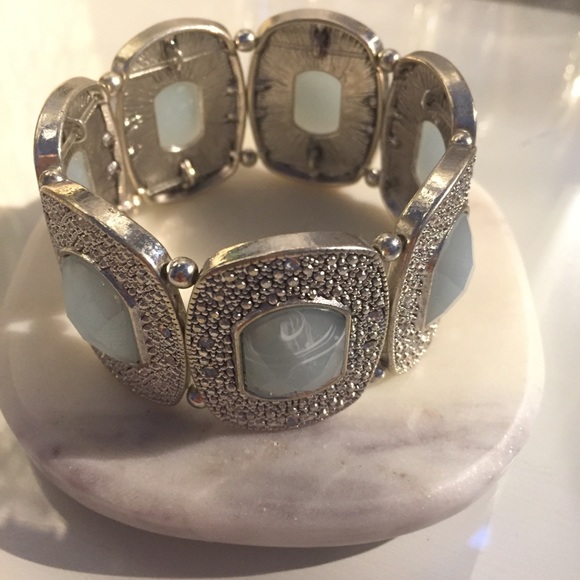 ✨amazing sparkly silver bracelet✨ - Picture 2 of 4