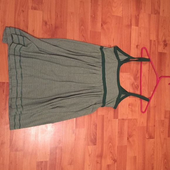 Tunic - Picture 2 of 4