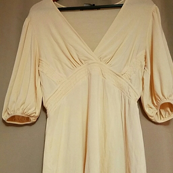 BCBG MaxAzria - Picture 3 of 4
