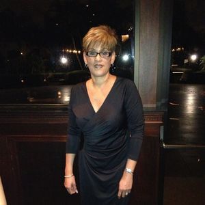 Meet your Posher, Elisa