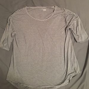 American Eagle Jegging Tee