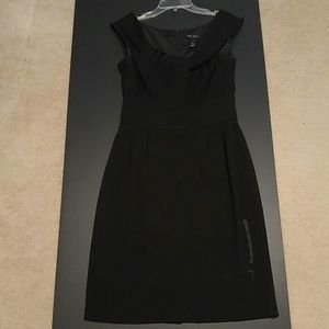 Adorable cap sleeve black dress.