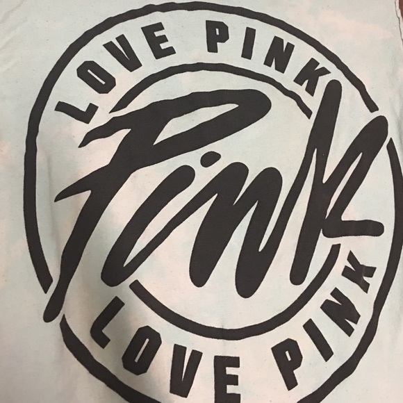 Love pink blanket ❤️ - Picture 2 of 4