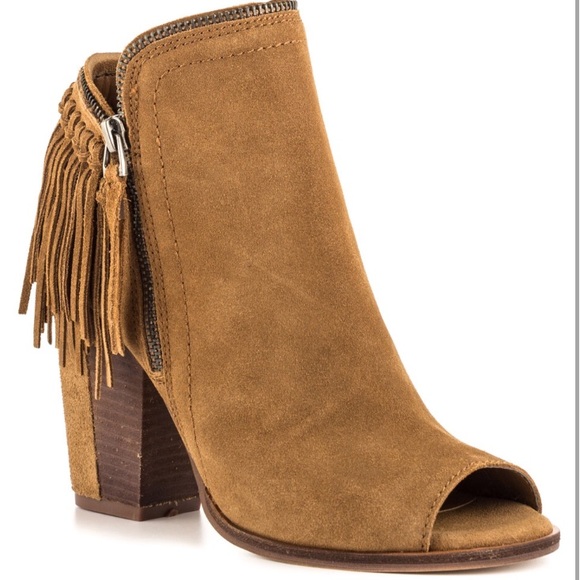 Dolce Vita Shoes - Dolce Vita Promise - Cognac Suede size 7