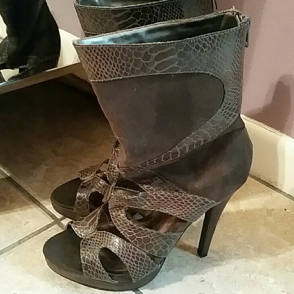 snakeskin heels dsw