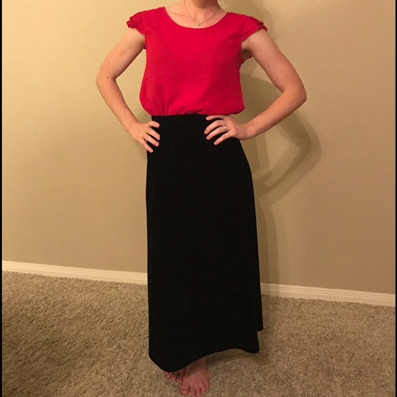 💥SALE💥 Black velvet skirt