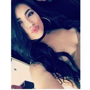 Meet your Posher, Bianca