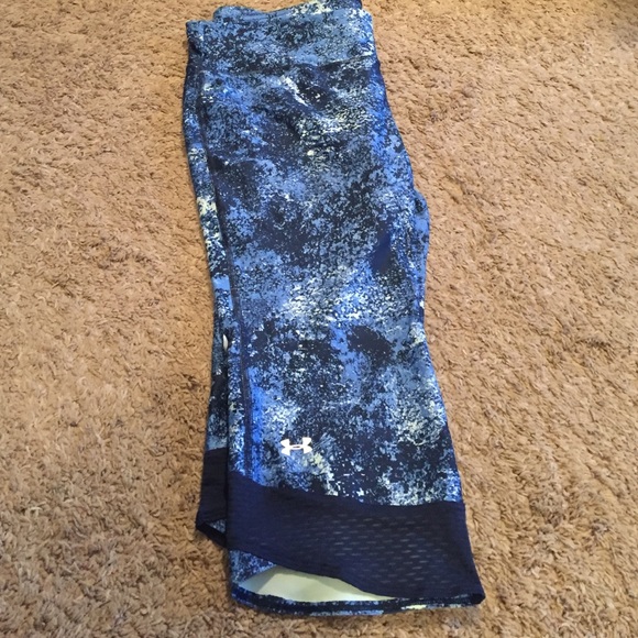 Under armour heat gear running capris