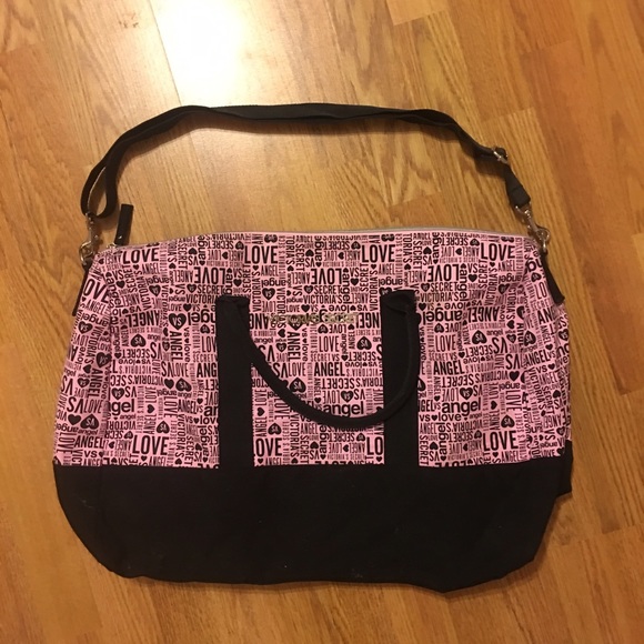 VS Duffle bag.