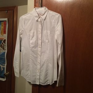 LOFT Petite white button up shirt (XSP)