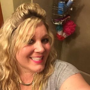 Meet your Posher, Mandy