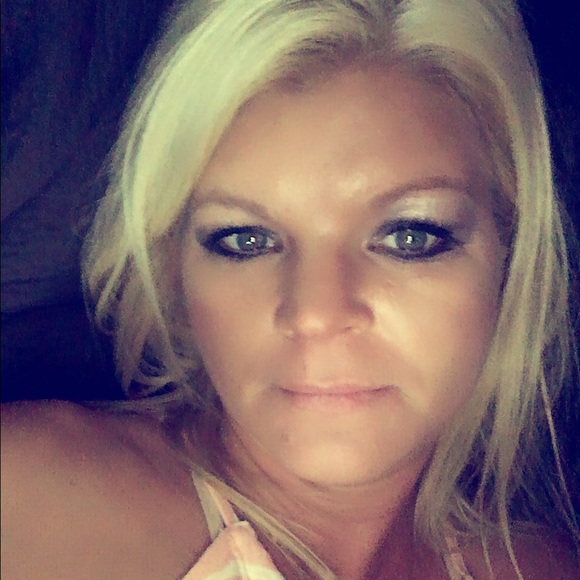 Meet your Posher, Cristy